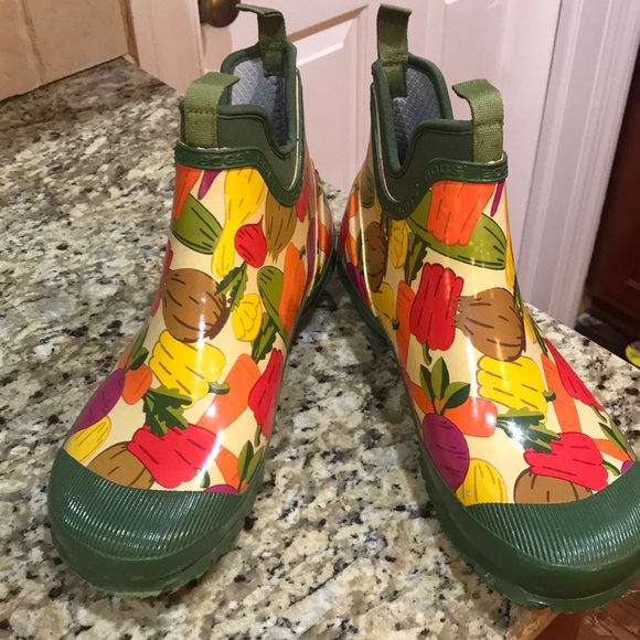 bogs short rain boots